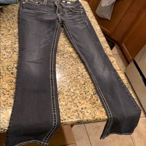 Miss Me Size 31 boot cut 33 inseam